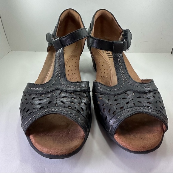 Rockport Cobb Hill Sandal Womens 7 T-Strap Block Heel Black Floral Leather Boho - Picture 3 of 10